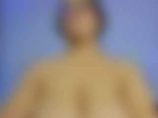 iris-torrez's Live Sex Cam Show