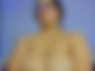 iris-torrez's Live Sex Cam Show