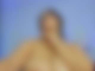 iris-torrez's Live Sex Cam Show