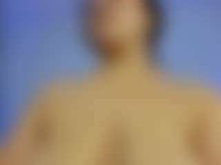 iris-torrez's Live Sex Cam Show