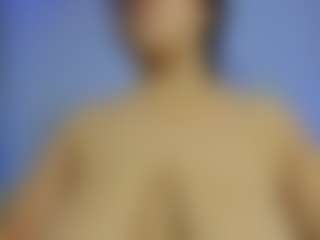 iris-torrez's Live Sex Cam Show