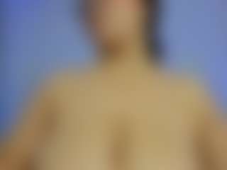 iris-torrez's Live Sex Cam Show