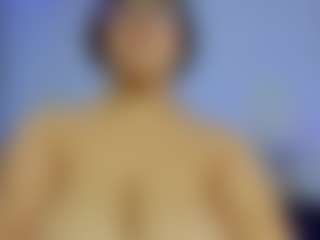 iris-torrez's Live Sex Cam Show