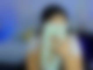 iris-torrez's Live Sex Cam Show