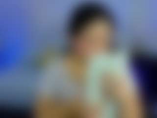 iris-torrez's Live Sex Cam Show
