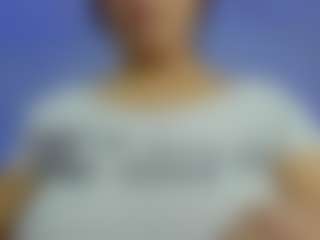 iris-torrez's Live Sex Cam Show