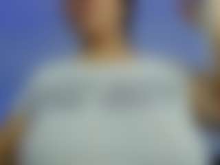 iris-torrez's Live Sex Cam Show