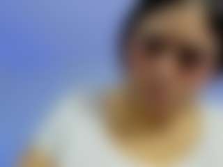 iris-torrez's Live Sex Cam Show