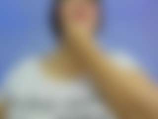 iris-torrez's Live Sex Cam Show