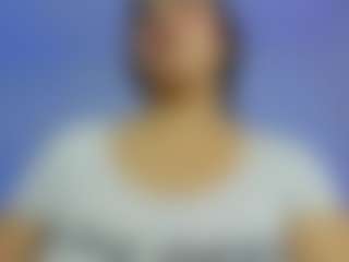 iris-torrez's Live Sex Cam Show
