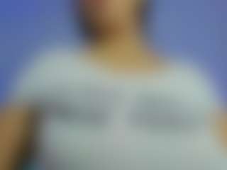 iris-torrez's Live Sex Cam Show