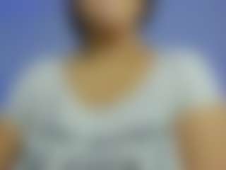 iris-torrez's Live Sex Cam Show