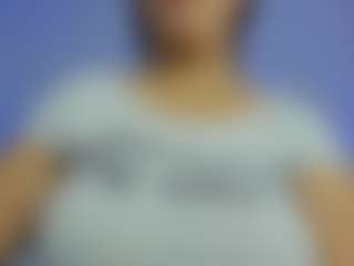 iris-torrez's Live Sex Cam Show