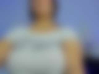 iris-torrez's Live Sex Cam Show