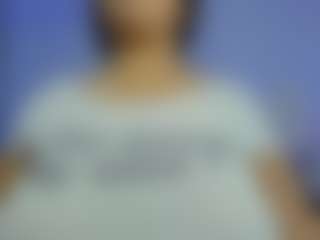 iris-torrez's Live Sex Cam Show