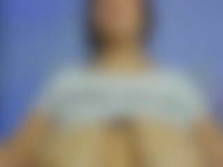 iris-torrez's Live Sex Cam Show