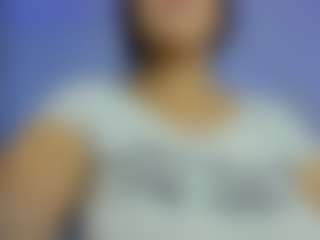 iris-torrez's Live Sex Cam Show