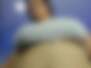 iris-torrez's Live Sex Cam Show