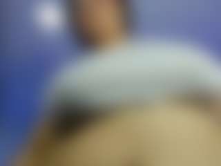 iris-torrez's Live Sex Cam Show