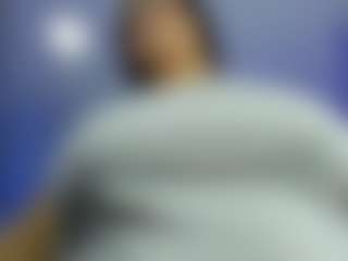 iris-torrez's Live Sex Cam Show