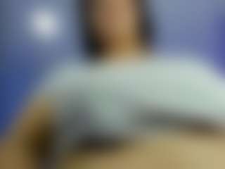 iris-torrez's Live Sex Cam Show