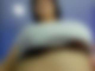 iris-torrez's Live Sex Cam Show