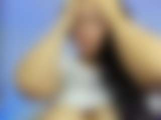 iris-torrez's Live Sex Cam Show