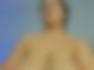iris-torrez's Live Sex Cam Show