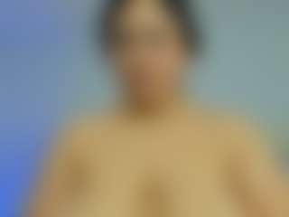iris-torrez's Live Sex Cam Show
