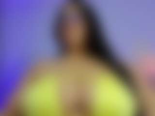 iris-torrez MILF webcam performer live streaming