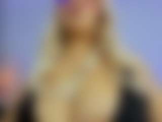 Live cam show with iris-torrez - Lactation on intimatelivegirls.com