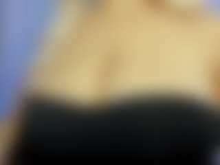 Live cam show with iris-torrez - Thong on SpankPalCams