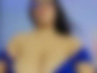 Live cam show with iris-torrez - Thick on Dare Cams