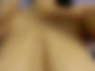 Live cam show with iris-torrez - Camel Toe on livesuperchat.net