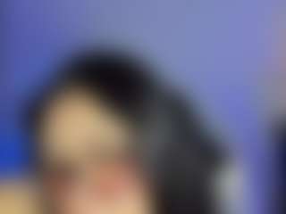 iris-torrez MILF webcam performer live streaming