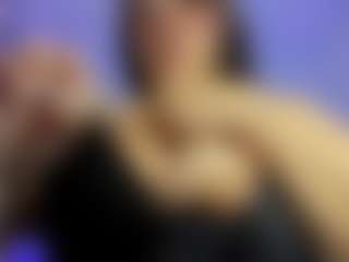 iris-torrez's Live Sex Cam Show