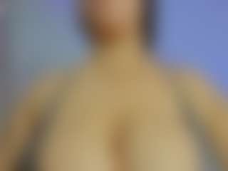 Live cam show with iris-torrez - Lactation on Camiplay Live