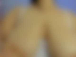 Live cam show with iris-torrez - Hairy Pussy on Dare Cams