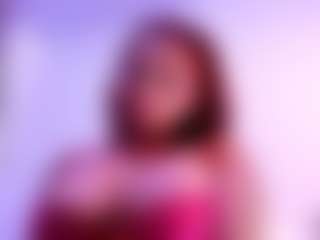lucybeatifull MILF webcam performer live streaming