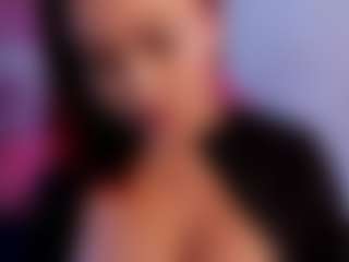 lucybeatifull's Live Sex Cam Show