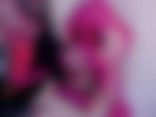 Live cam show with lucybeatifull - MILF on Hubzter Live