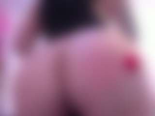 lucybeatifull's Live Sex Cam Show