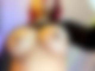 lucybeatifull's Live Sex Cam Show