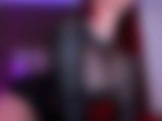 lucybeatifull's Live Sex Cam Show