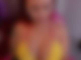 lucybeatifull's Live Sex Cam Show