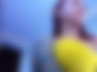 Live cam show with lucybeatifull - Red Hair on xxxlivecams.org