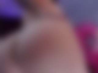 lucybeatifull's Live Sex Cam Show