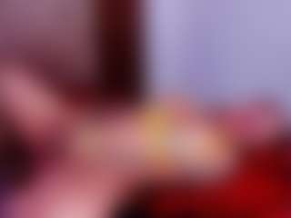 lucybeatifull MILF webcam performer live streaming