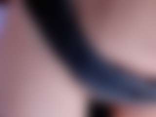 lucybeatifull's Live Sex Cam Show