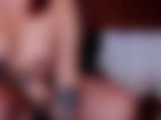 Live cam show with lucybeatifull - Red Hair Lush on hotwifechat.live